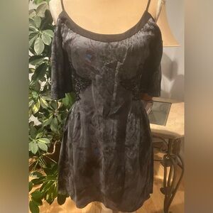 Free People Butterfly Dress Sz 4 100%Viscous Side Zip Open Shoulder Grey & Black